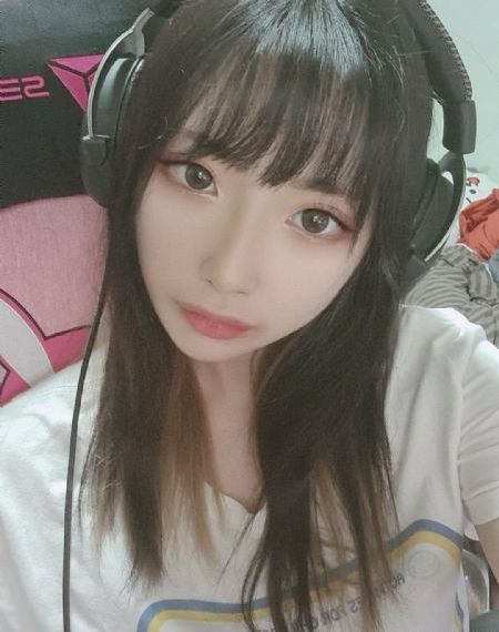 亚洲美女又黄又爽在线观看视频免费_720免费在线播放